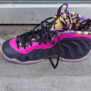 Nike Women’s Pink and Black High-Top Sneakers with Purple and Gold Liner
